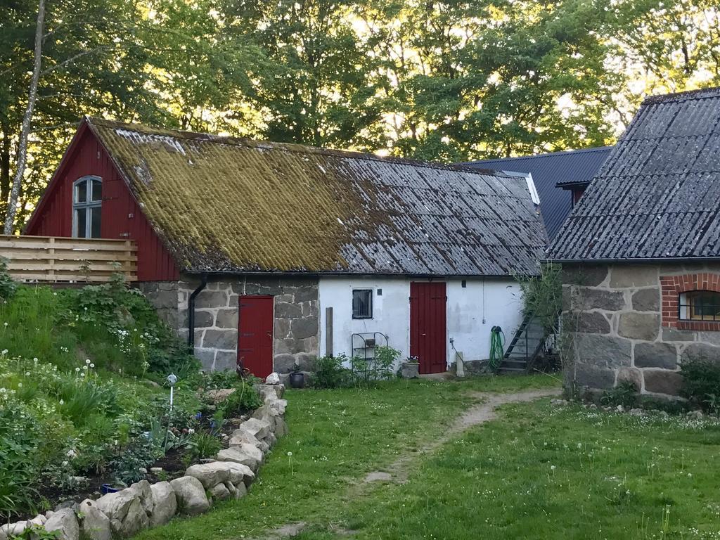 Farm Stay Happy Dogs Ranch Veberöd Dış mekan fotoğraf